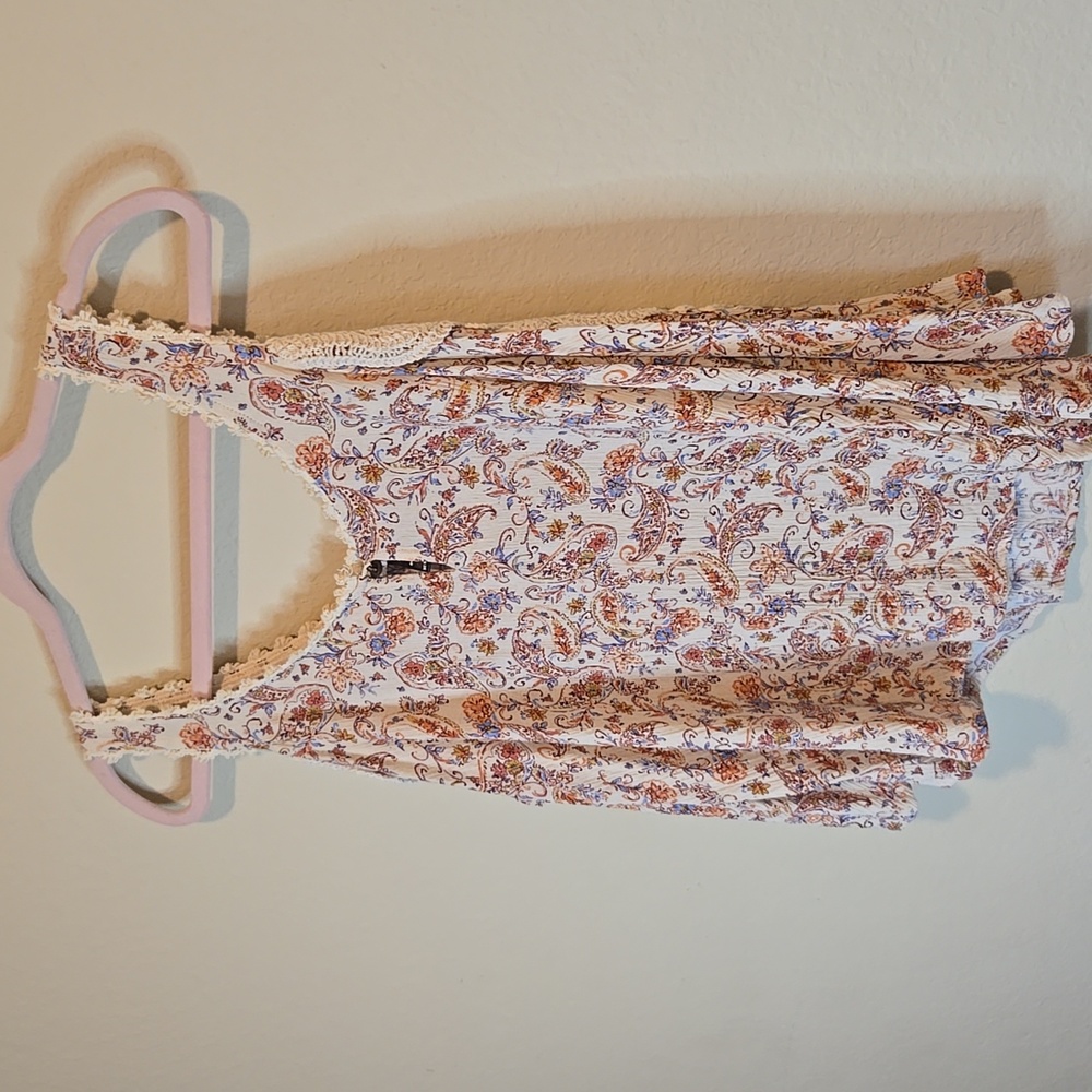 Floral Lace Trim Women’s Cold Shoulder Top